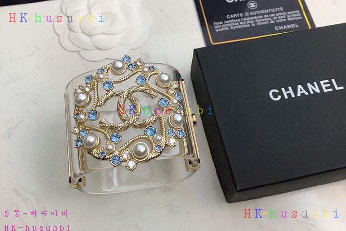 NEW 샤넬  팔찌 신상 C 727575