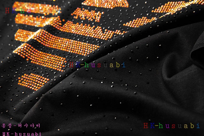 NEW 알마니 반팔티 신상 A 42758229
