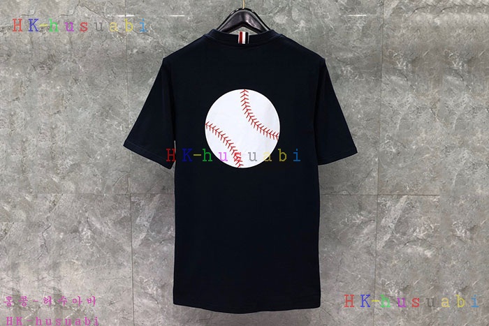 NEW 톰브라운 반팔티 신상 TB 724472