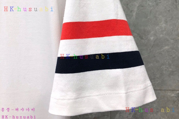 NEW 톰브라운 반팔티 신상 TB 724478