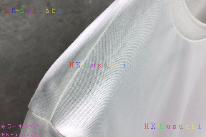 NEW 톰브라운 반팔티 신상 TB 724475