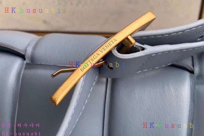 ★미러급★ 보테가베네타 카세트백 BV 591971-20