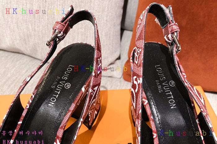 NEW 루이비통 신발 신상 LV 1243321