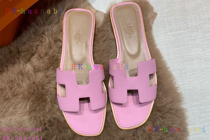 NEW 에르메스 슬리퍼 신상 H 243567