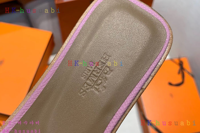 NEW 에르메스 슬리퍼 신상 H 243567