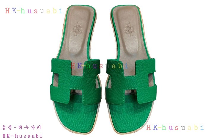 NEW 에르메스 슬리퍼 신상 H 243557