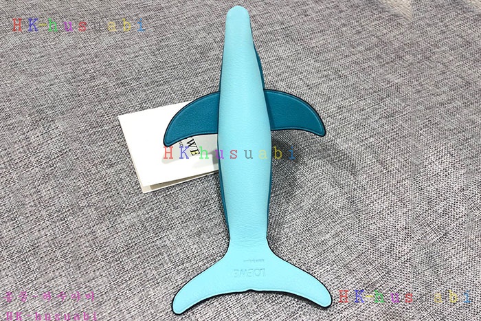 NEW 로에베 가죽 백참  LW 399244