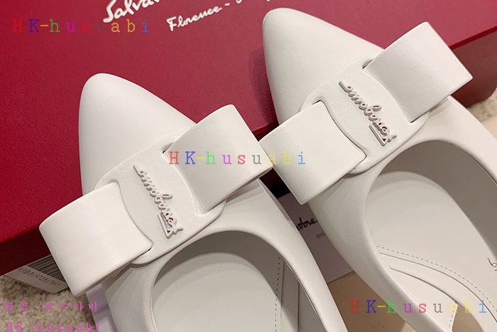 NEW 페라가모 여성 신발 신상 F 724420