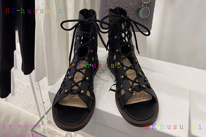 NEW 디올 샌들 신상 DR 4247750