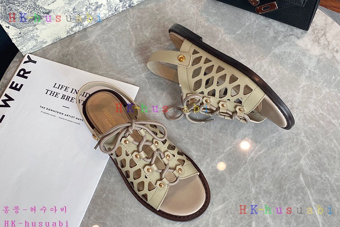 NEW 디올 샌들 신상 DR 42477514