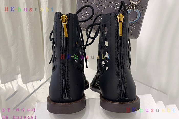 NEW 디올 샌들 신상 DR 4247750