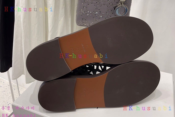 NEW 디올 샌들 신상 DR 4247750