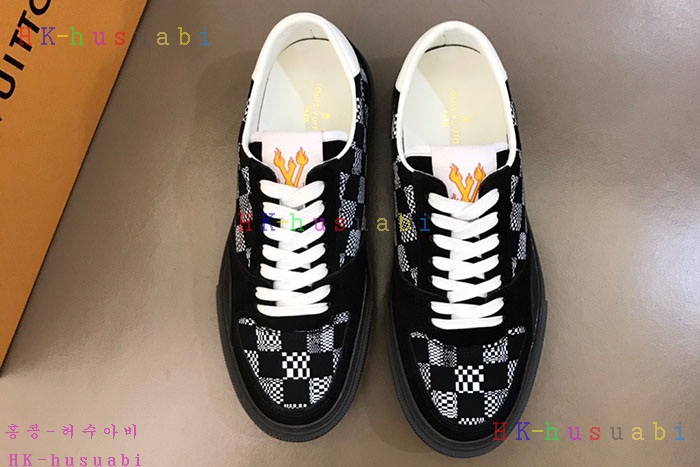 NEW 루이비통 스니커즈 신상 LV 427588