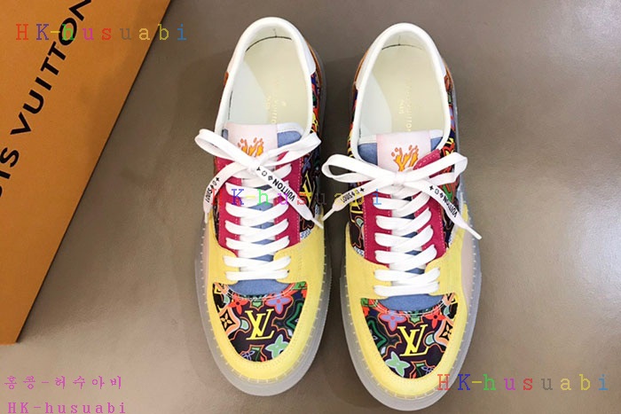 NEW 루이비통 스니커즈 신상 LV 427590