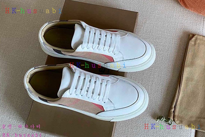 NEW 버버리 스니커즈 신상 BB  4472522
