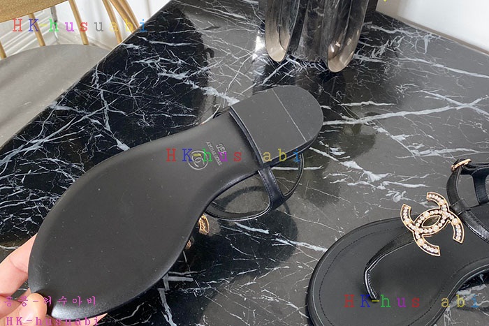 NEW 샤넬 샌들 신상 C427713