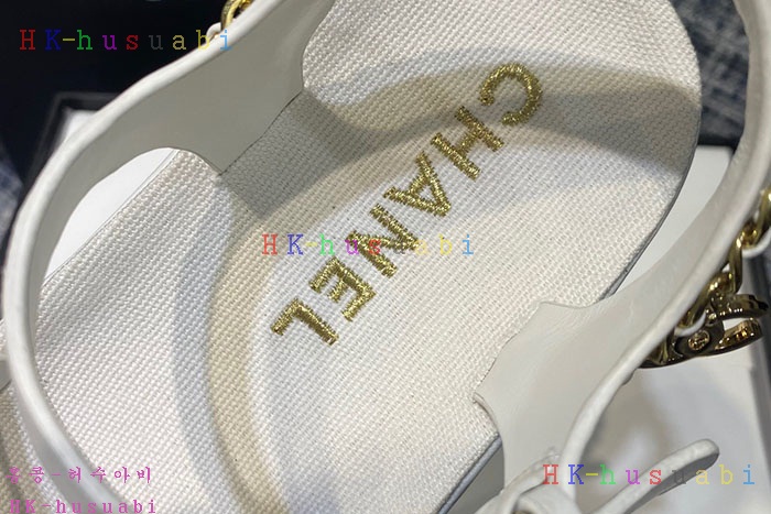 NEW 샤넬 샌들 신상 C427802