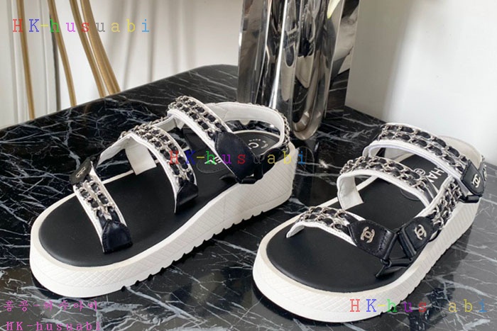 NEW 샤넬 샌들 신상 C426701