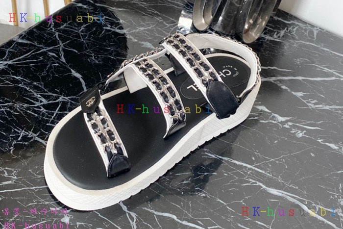 NEW 샤넬 샌들 신상 C426701