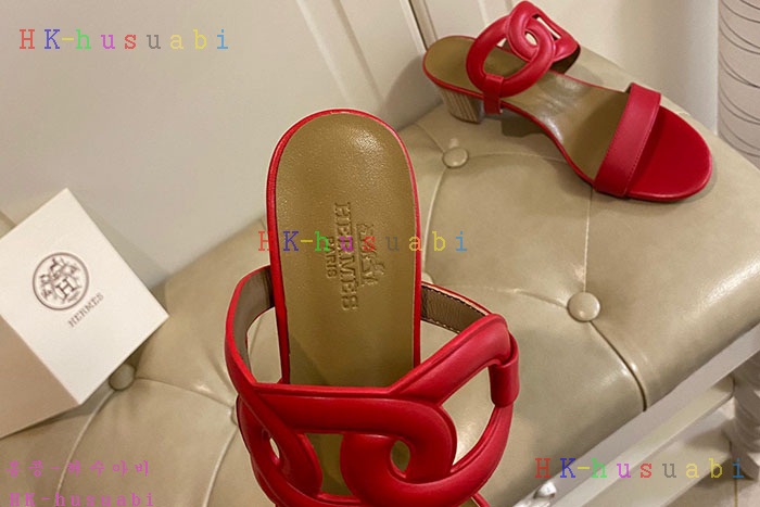 NEW 에르메스 샌들 신상 H 2424123