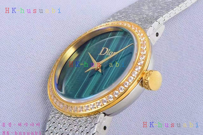 NEW 디올 시계 신상 DR 758221