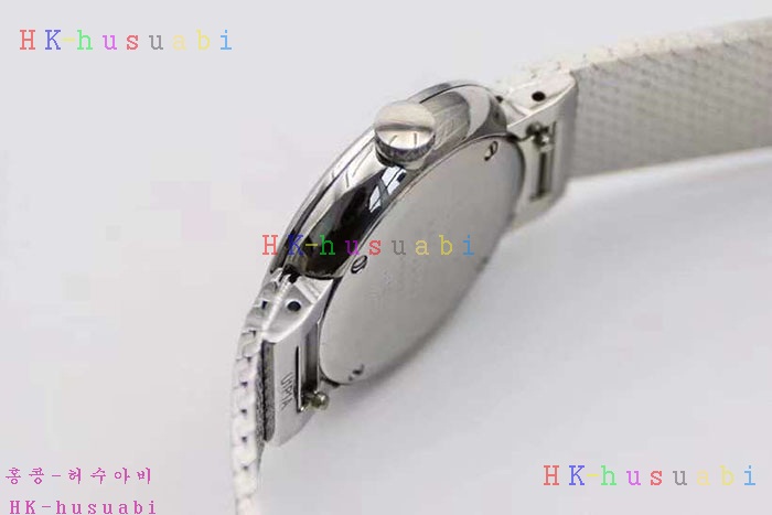 NEW 디올 시계 신상 DR 758220