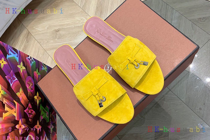 NEW 로로피아나 슬리퍼 신상 L 857221