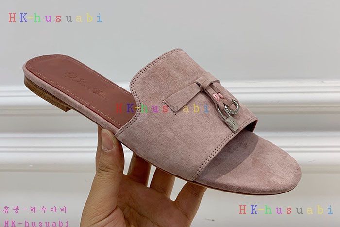 NEW 로로피아나 슬리퍼 신상 L 857223
