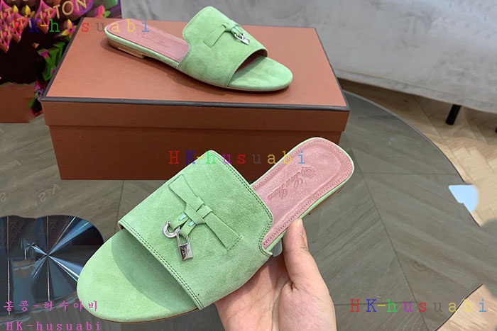 NEW 로로피아나 슬리퍼 신상 L 857227