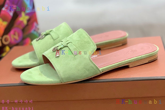 NEW 로로피아나 슬리퍼 신상 L 857227