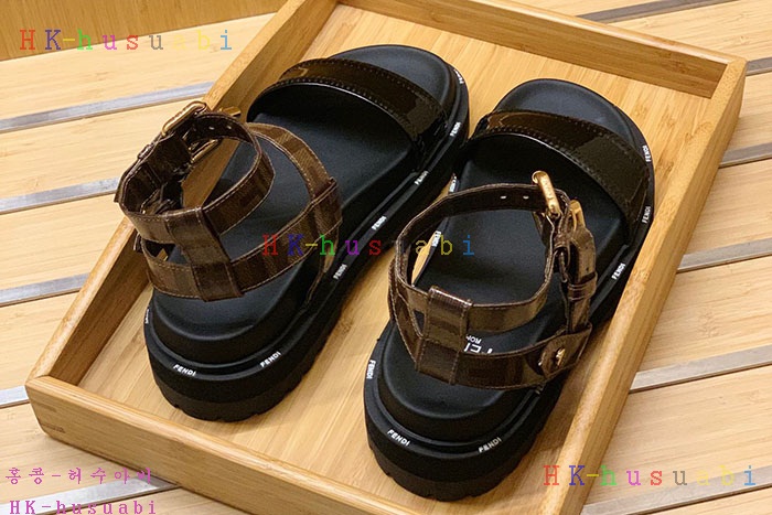 NEW 펜디 샌들 신상 F 5573002