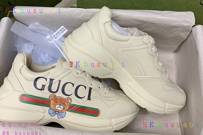 NEW 구찌 스니커즈 신상 GU 572440