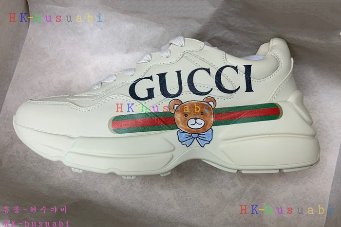 NEW 구찌 스니커즈 신상 GU 572440