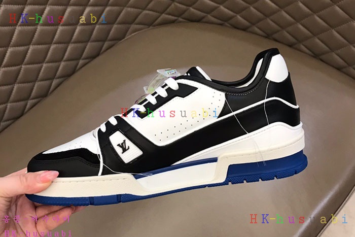 NEW 루이비통 남성 스니커즈 LV 858025