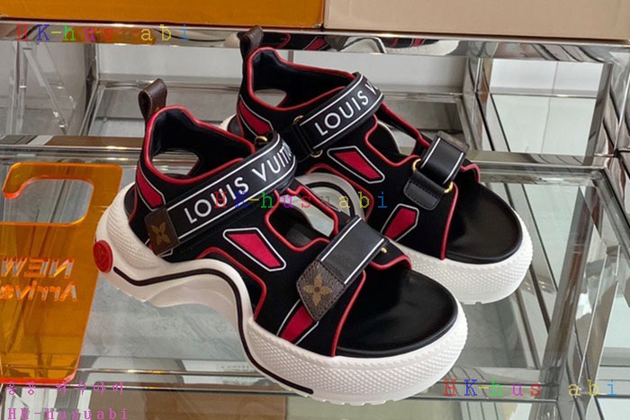 NEW 루이비통 샌들 신상 LV 859922