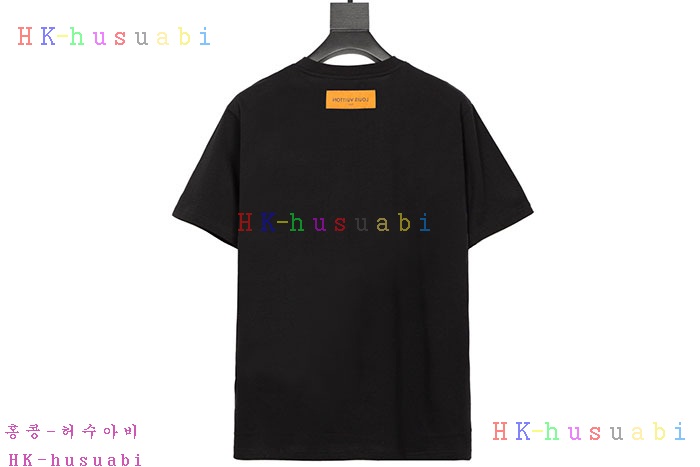 NEW 루이비통 반팔티 신상 LV 673390
