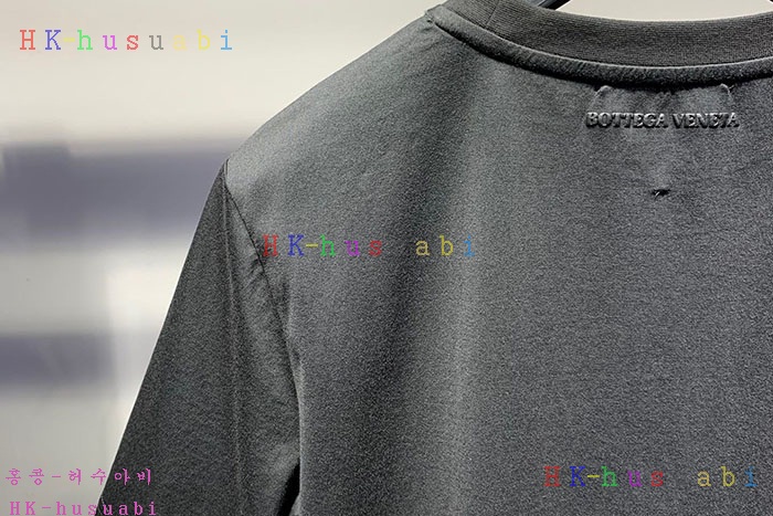 NEW 보테가베네타 반팔티 신상 BV 572250
