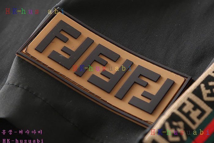 NEW 펜디 반바지 신상 F 335822