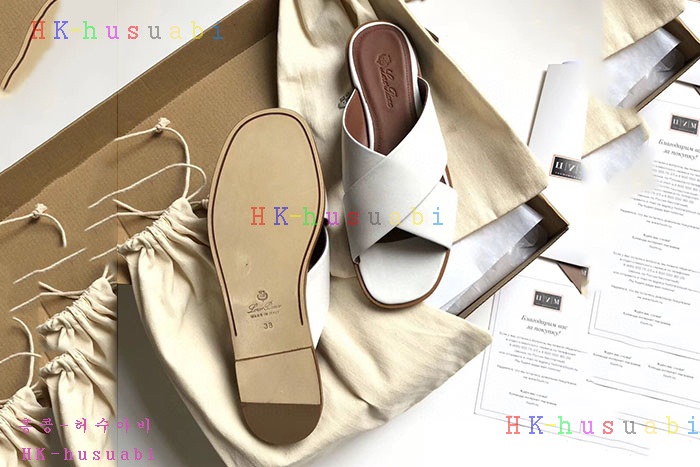 NEW 로로피아나 슬리퍼 신상 L 965331
