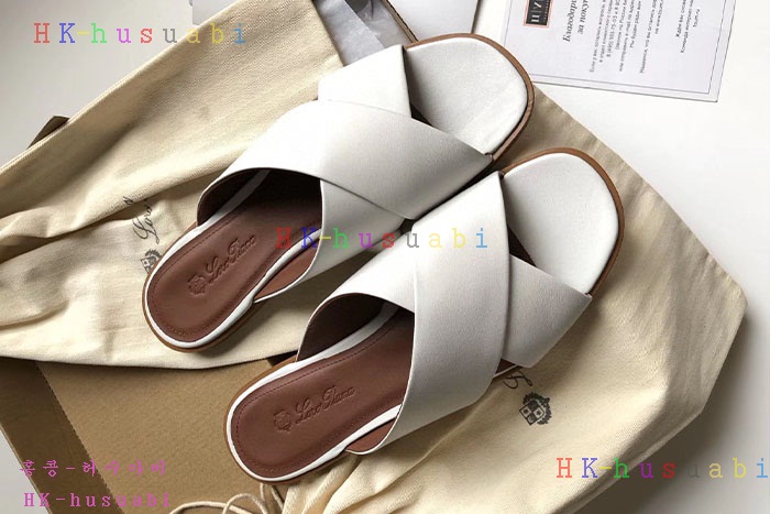 NEW 로로피아나 슬리퍼 신상 L 965331