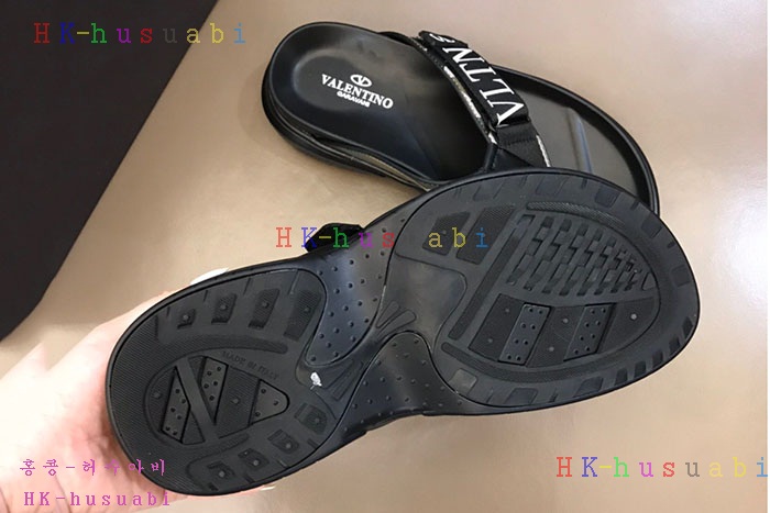 NEW 발렌티노 남성 샌들  V 663506