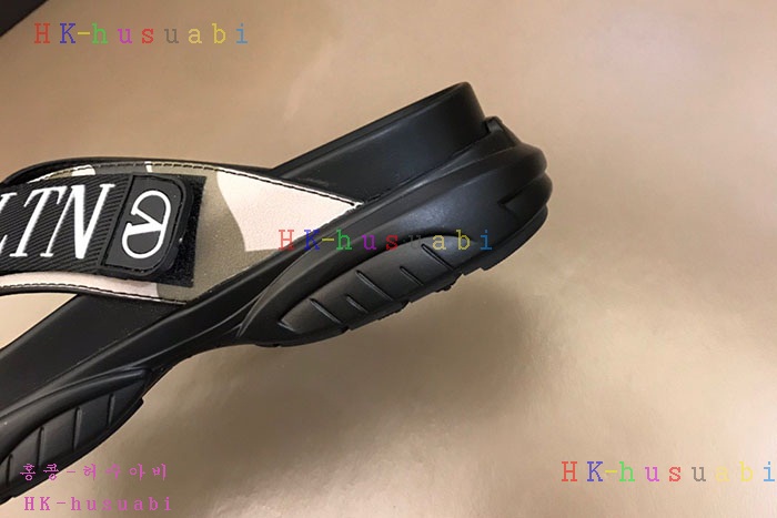 NEW 발렌티노 남성 샌들  V 663506