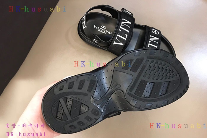 NEW 발렌티노 남성 샌들  V 663510