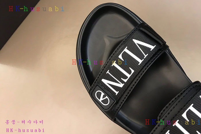 NEW 발렌티노 남성 샌들  V 663510