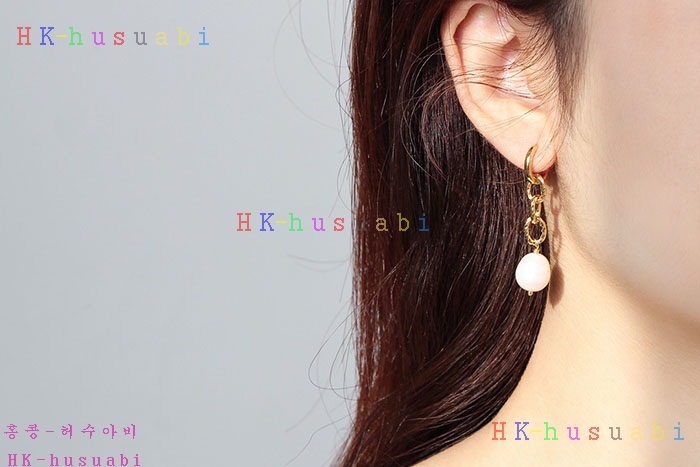 NEW 셀린느 귀걸이 신상 C 665820