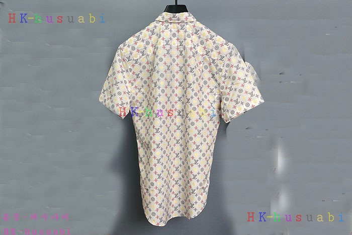 NEW 루이비통 반팔티 신상 LV 885711