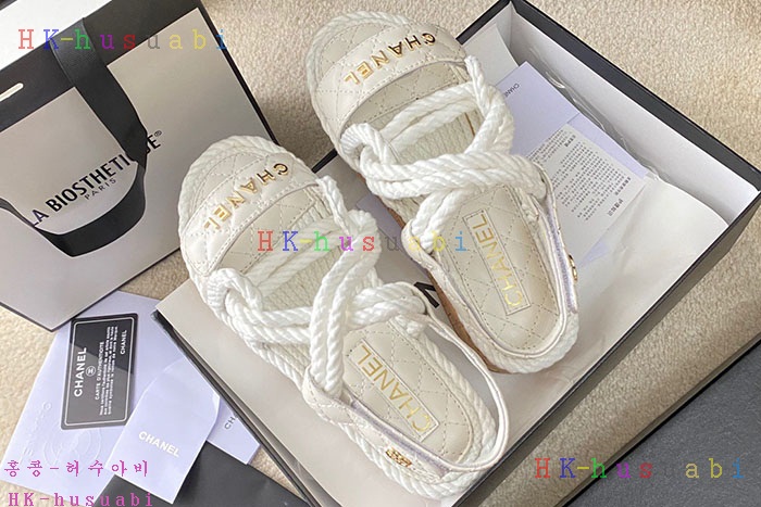 NEW 샤넬  샌들 신상 C 557289