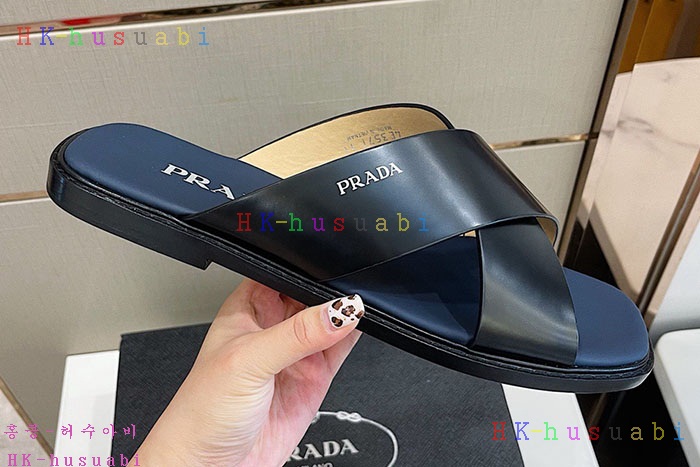 NEW 프라다 슬리퍼 신상 P 3325006