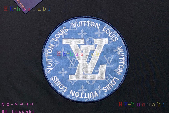 NEW 루이비통 반팔티 신상 LV 557231