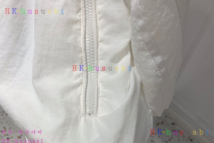 NEW 몽클레어 바람막이 신상 M 931136